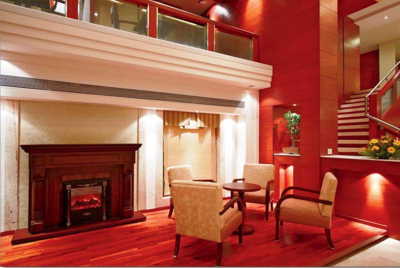 Surestay Plus Hotel By Best Western Indore Buitenkant foto